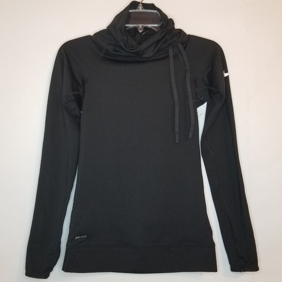 Nike Tops - Nike Pro Athletic Black Pullover Sweater